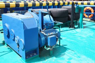 Gemi Güverte üzerinde çapa ırgat