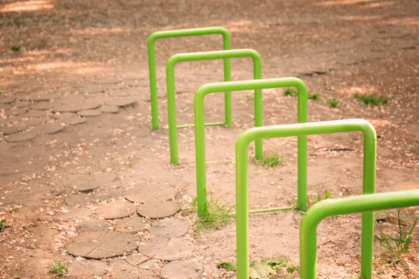 Racks para bicicletas estacionamento — Fotografia de Stock