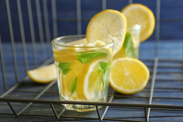 Glass of fresh lemonade — Stock Photo, Image