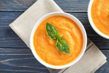 Lezzetli havuç çorbası 