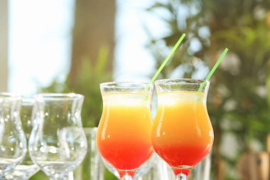 Tekila sunrise kokteyller