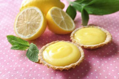 Limon Lor ile lezzetli tatlılar 