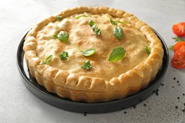 Türkiye'de pot pasta ile pişirme çanağı 