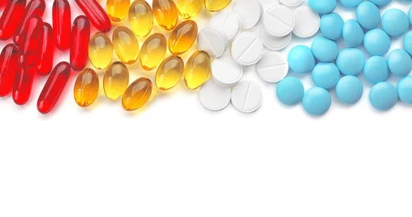 Différentes pilules colorées — Photo