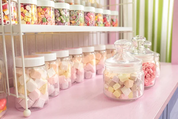 Sweets  at candy shop — Stock Photo, Image