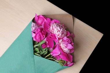 kokulu peonies buket 