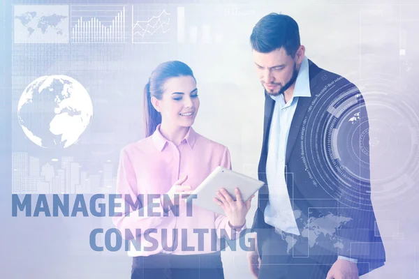 Begreppet Managementkonsult Människor Diskutera Affärsstrategi Office — Stockfoto
