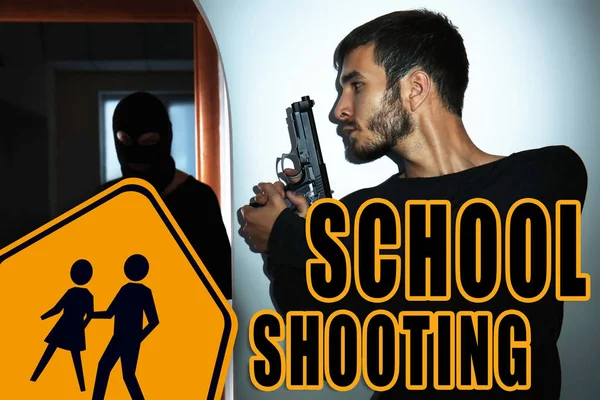 Man met geweer verstopt achter een muur van terrorist in de klas. School ontspruiten concept — Stockfoto