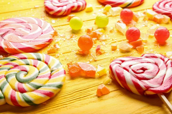 Composición de deliciosos caramelos —  Fotos de Stock