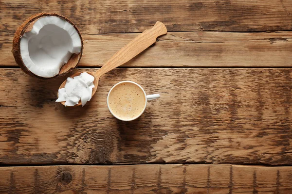 Cup of tasty coconut coffee — Stock Photo, Image