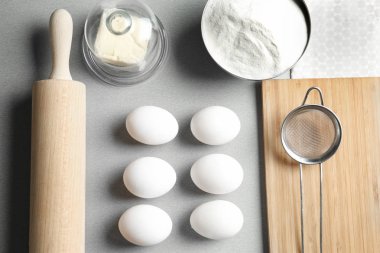 Mutfak eşyaları ve Gıda kompozisyonu 