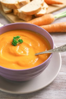 Lezzetli havuç çorbası