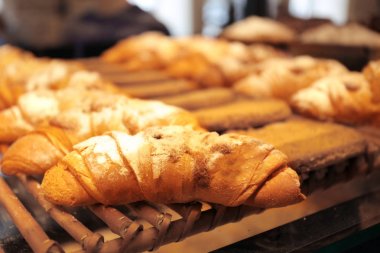 Ekmek yapım ürünleri ile counter