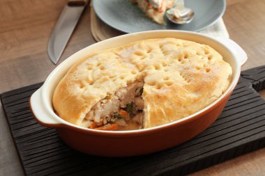 Türkiye'de pot pasta ile pişirme çanağı 