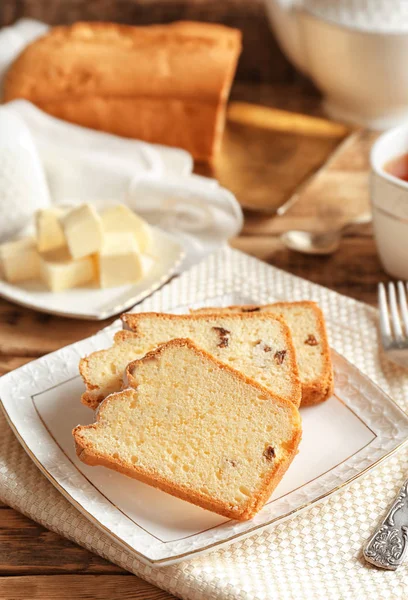 Delicious sliced butter cake — Stock Photo, Image