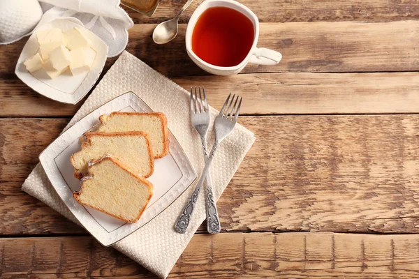 Delicious sliced butter cake — Stock Photo, Image