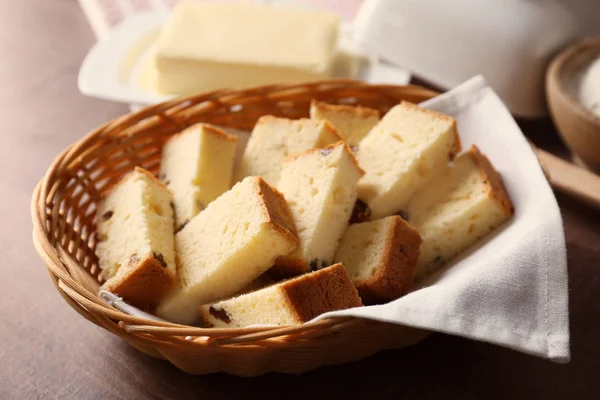 Delicioso bolo de manteiga fatiada — Fotografia de Stock