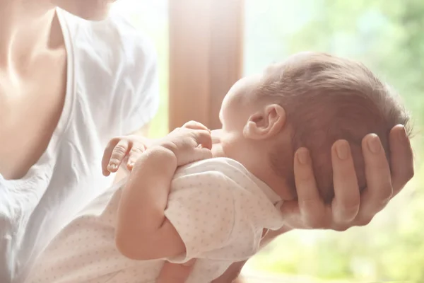 Bellissimi gemelli bambino — Foto Stock