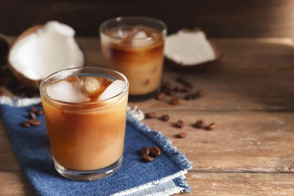 Холодна смачна кокосова кава — стокове фото