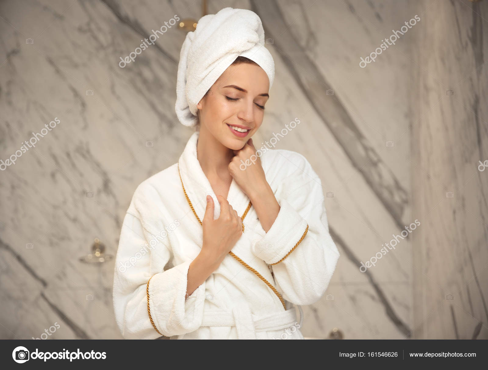 洗澡的女人图片素材-编号27662711-图行天下