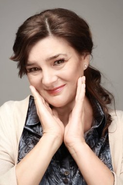 güzel yaşlı kadın 