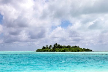 Güzel tropikal tatil köyü manzarası 