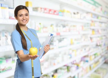 Meyve ve Pano ile beslenme uzmanı 