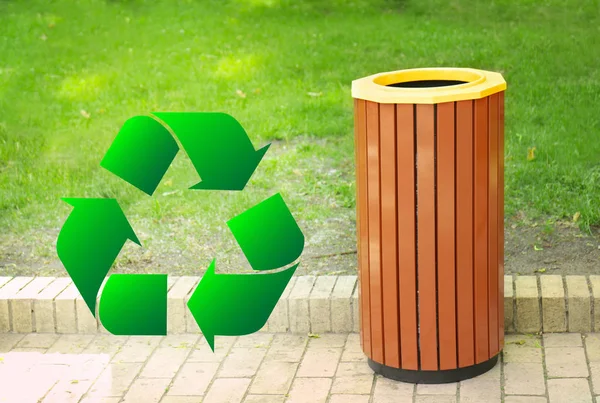 Sign of recycling and litter bin