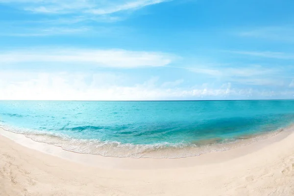 Scenic sea beach — Stock Photo, Image