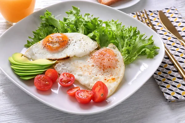 sahanda yumurta ile lezzetli breakfast 