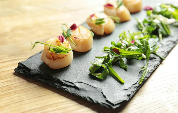 lezzetli tarak ile plaka