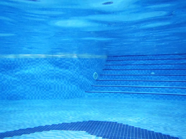View of swimming pool underwater — Stock Photo, Image