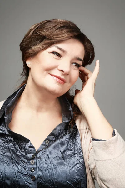 güzel yaşlı kadın 