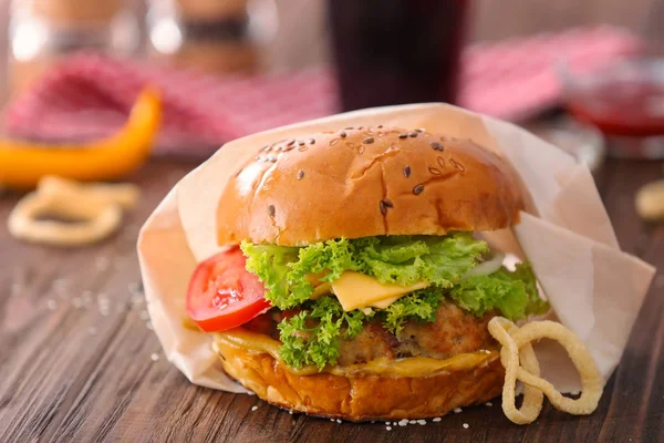 Sabrosa hamburguesa de pavo —  Fotos de Stock