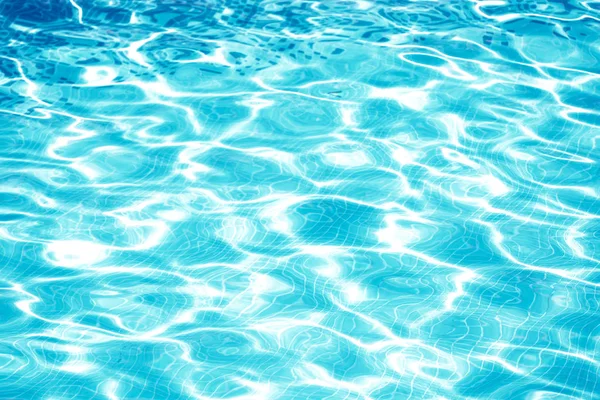 Agua en la piscina — Foto de Stock