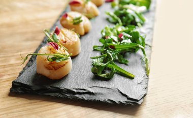 lezzetli tarak ile plaka