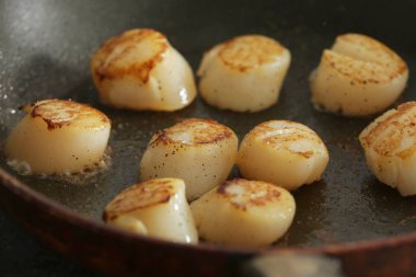 Lezzetli tarak ile kızartma tavası