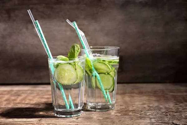 Frische Gurkenlimonade — Stockfoto