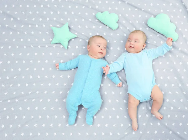 Beautiful baby twins — Stock Photo, Image