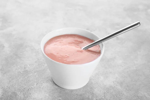 Zelfgemaakte strawberry yoghurt — Stockfoto