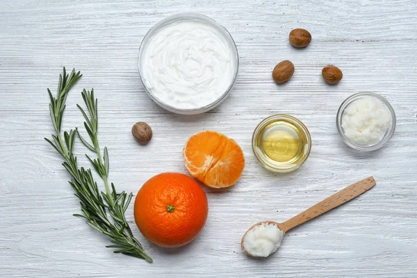 Schöne Komposition mit Sheabutter — Stockfoto