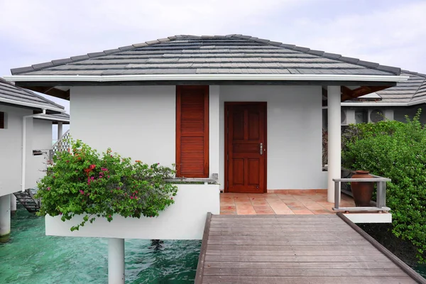 Rumah pantai modern — Stok Foto