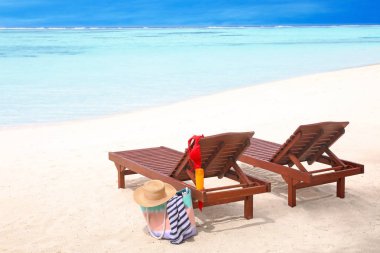  Şezlong plaj aksesuarları ile