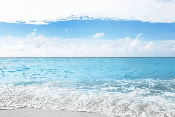 Beautiful sea beach — Stock Photo, Image