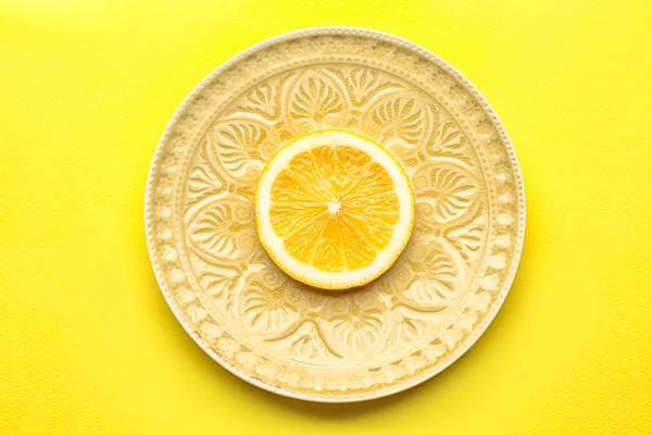 Ломтик вкусного лимона — стоковое фото