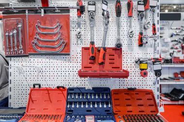 Deposunda farklı araçlar