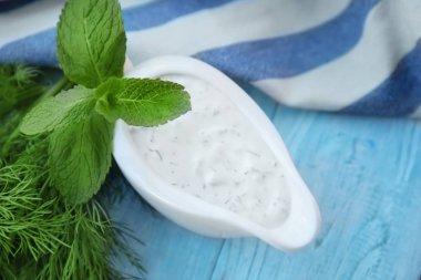 Lezzetli yoğurt sos 