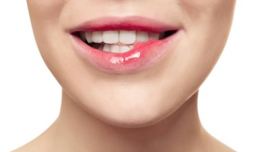 güzel dudakları olan kadın