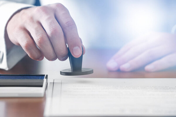 Государственный нотариальный штамп
