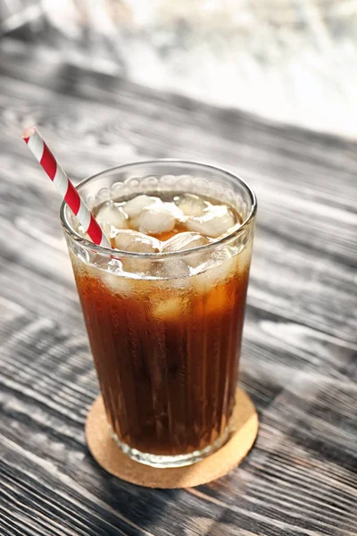 Glas met cold brew koffie — Stockfoto